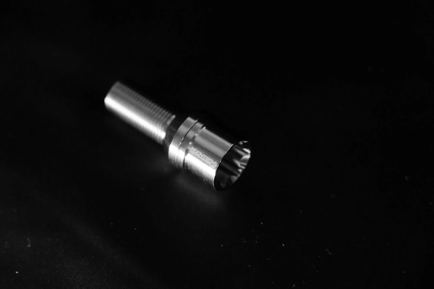 輸入車用MOONTECH Ti bolt