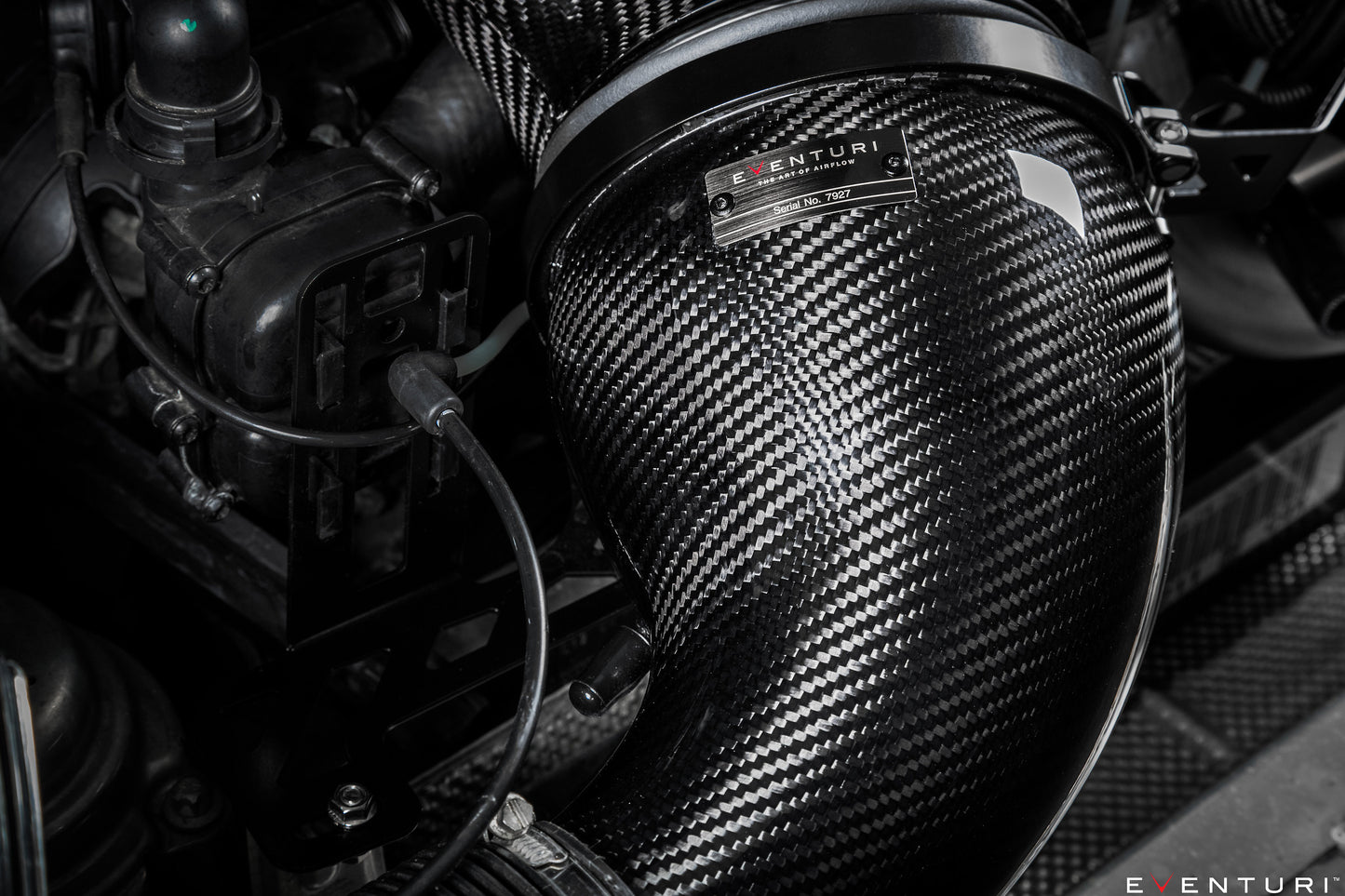 PORSCHE 991 Turbo - Black Carbon intake