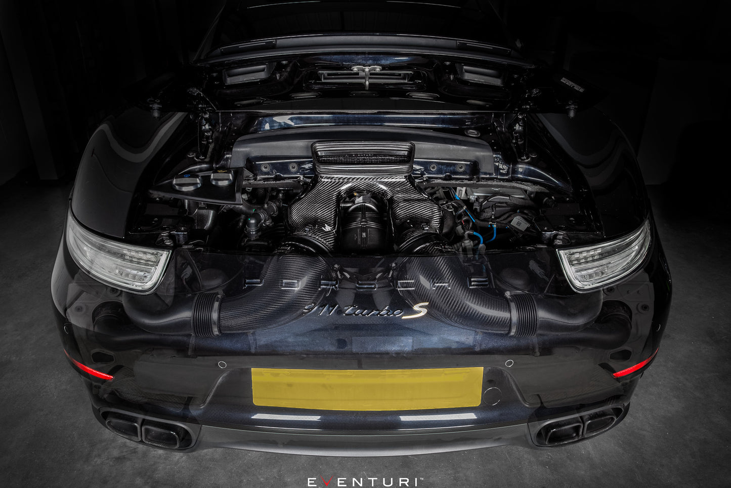 PORSCHE 991 Turbo - Black Carbon intake