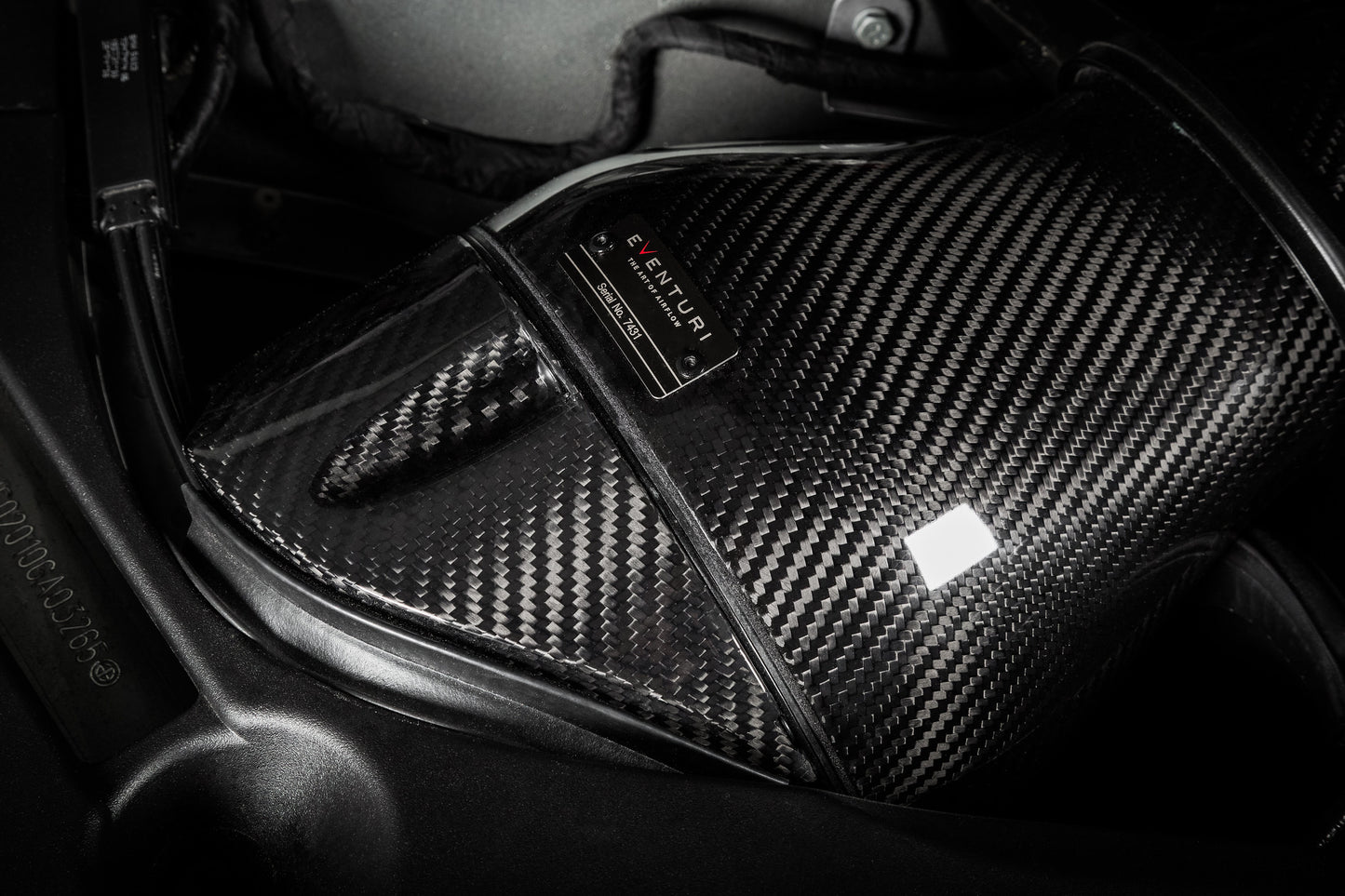 BMW F9X M5 / M8 - Shroud set for upgrading V1 intake
