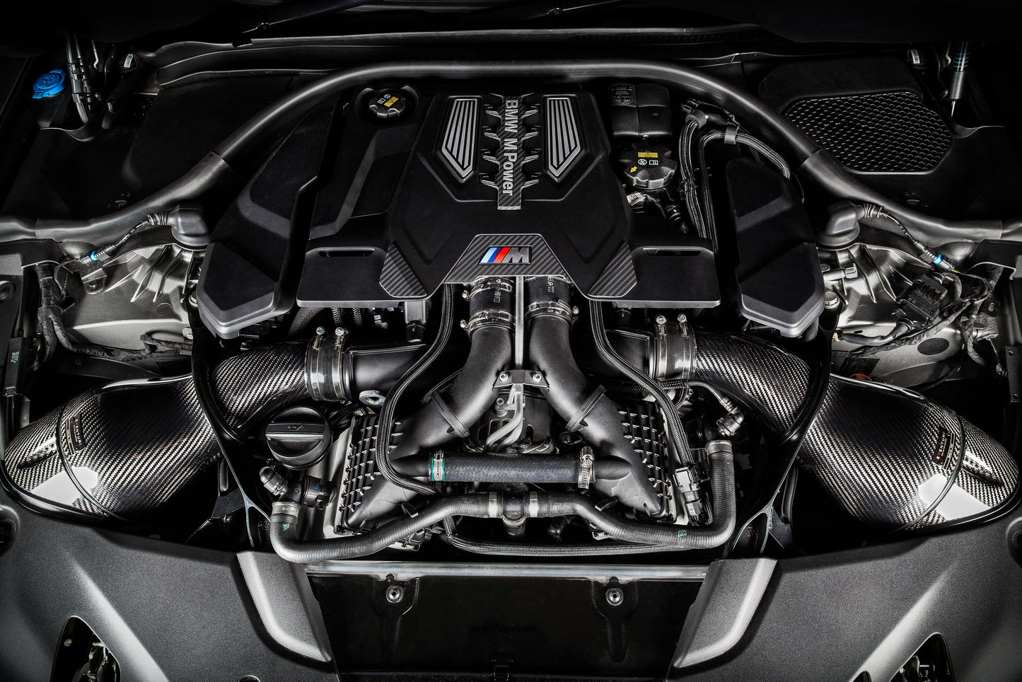 BMW F9X M5 / M8 - Shroud set for upgrading V1 intake
