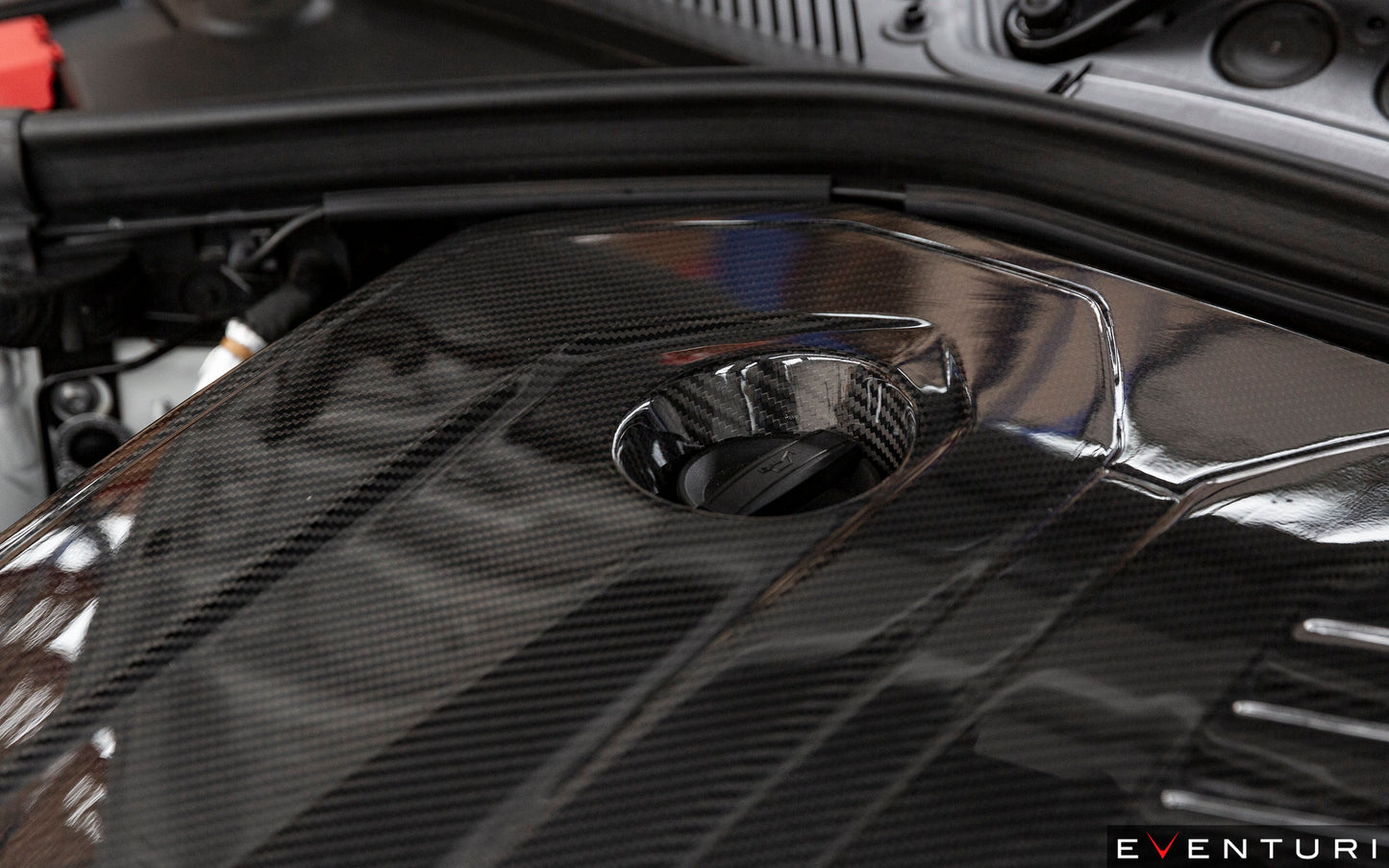 BMW B58 - Carbon Engine Cover