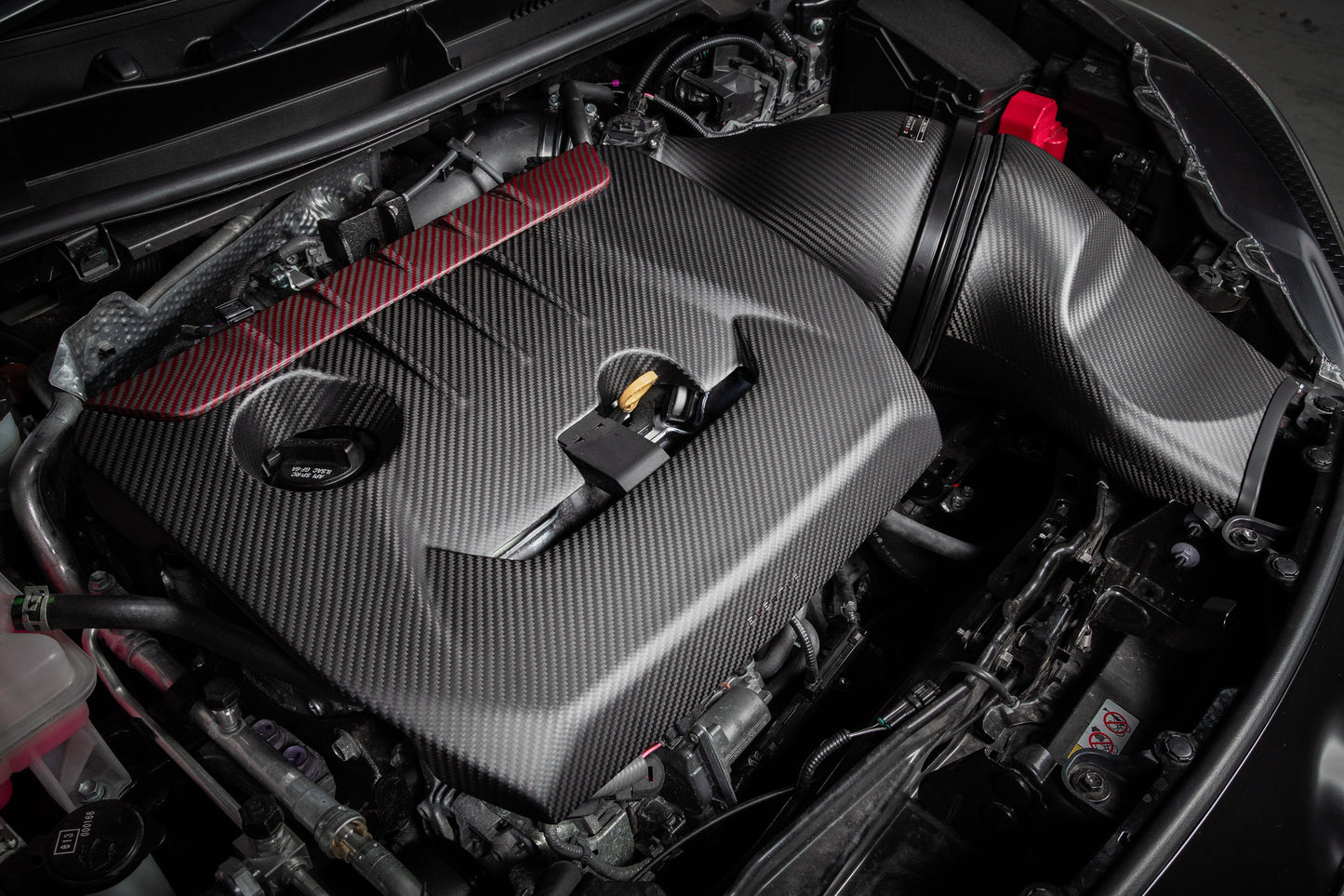 TOYOTA GR4 - Carbon Engine Cover