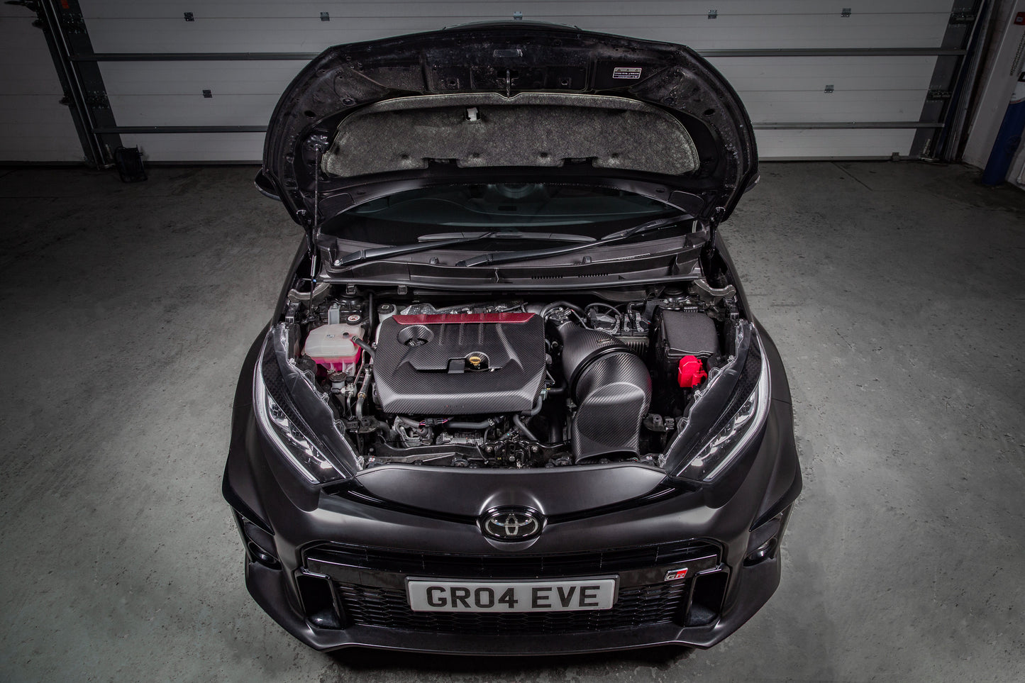 TOYOTA GR4 - Carbon Engine Cover