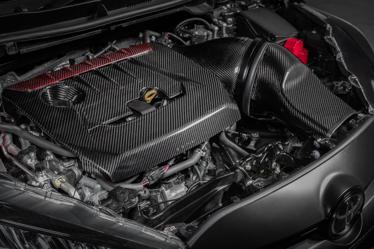 TOYOTA GR4 - Carbon Engine Cover