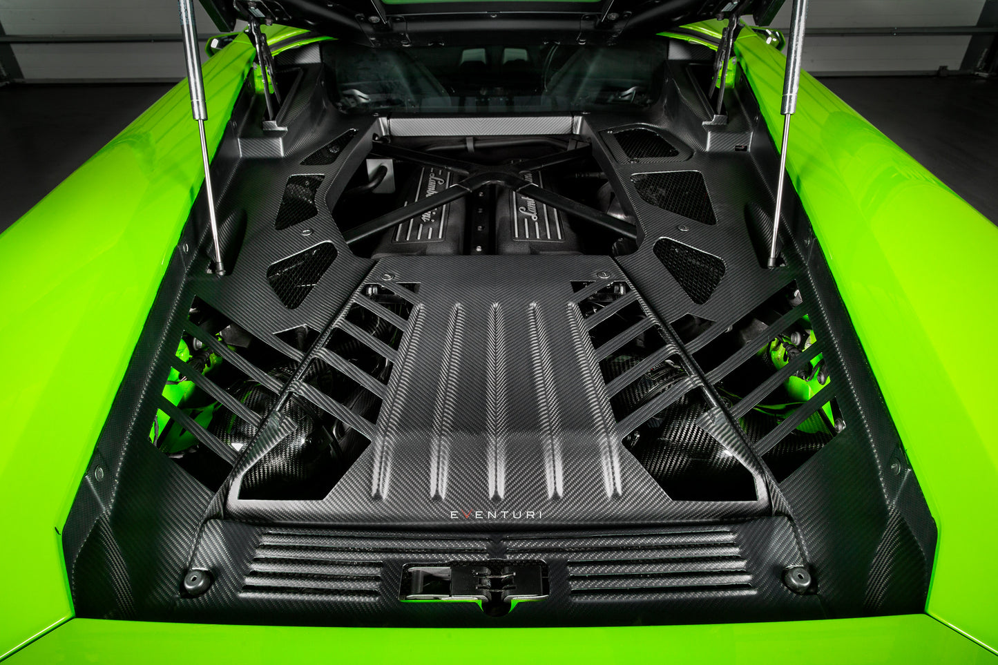 LAMBORGHINI Huracan - Carbon Engine Cover Set Matte Finish