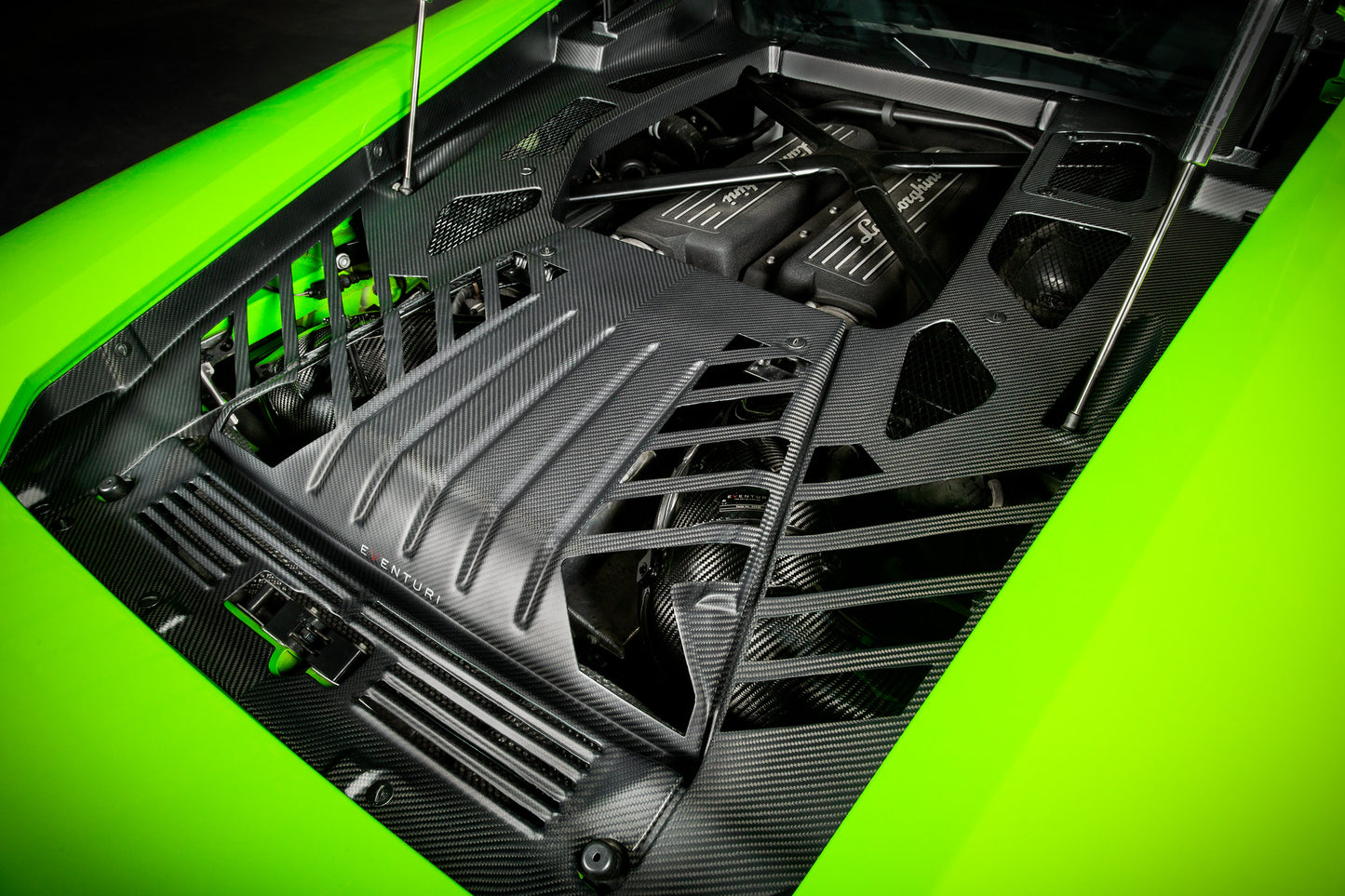 LAMBORGHINI Huracan - Carbon Engine Cover Set Matte Finish