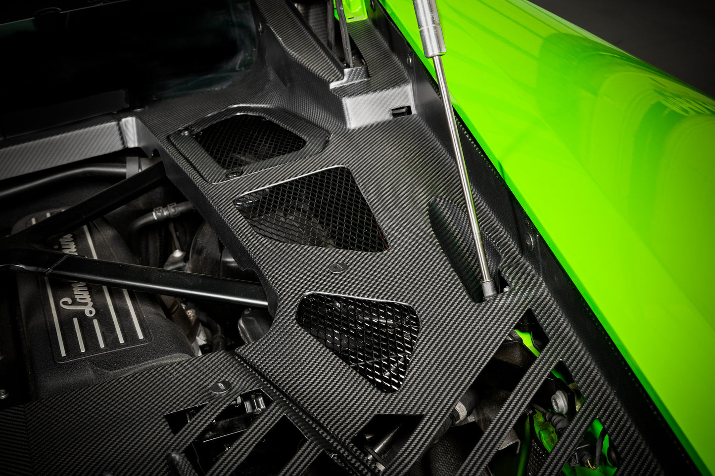 LAMBORGHINI Huracan - Carbon Engine Cover Set Matte Finish
