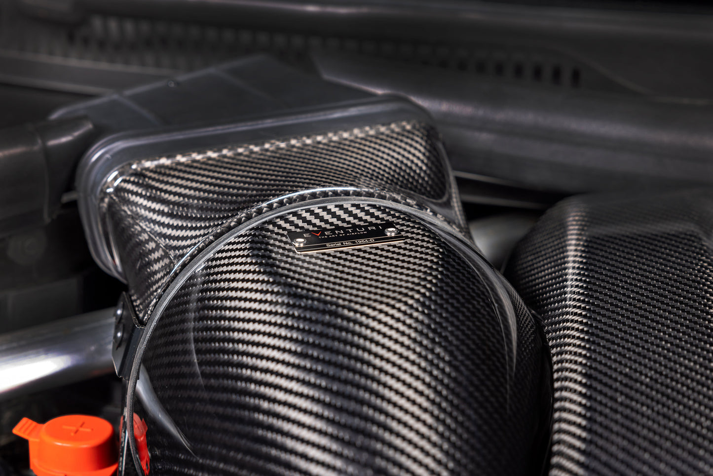 BMW X5 M50i - Carbon Intake