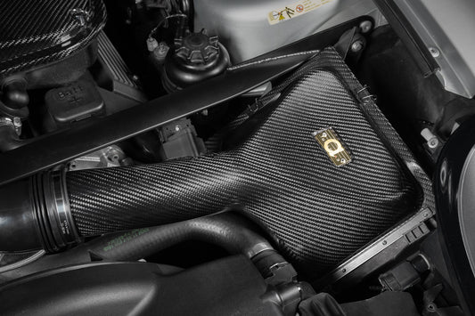 BMW Z8 - Black Carbon Intake