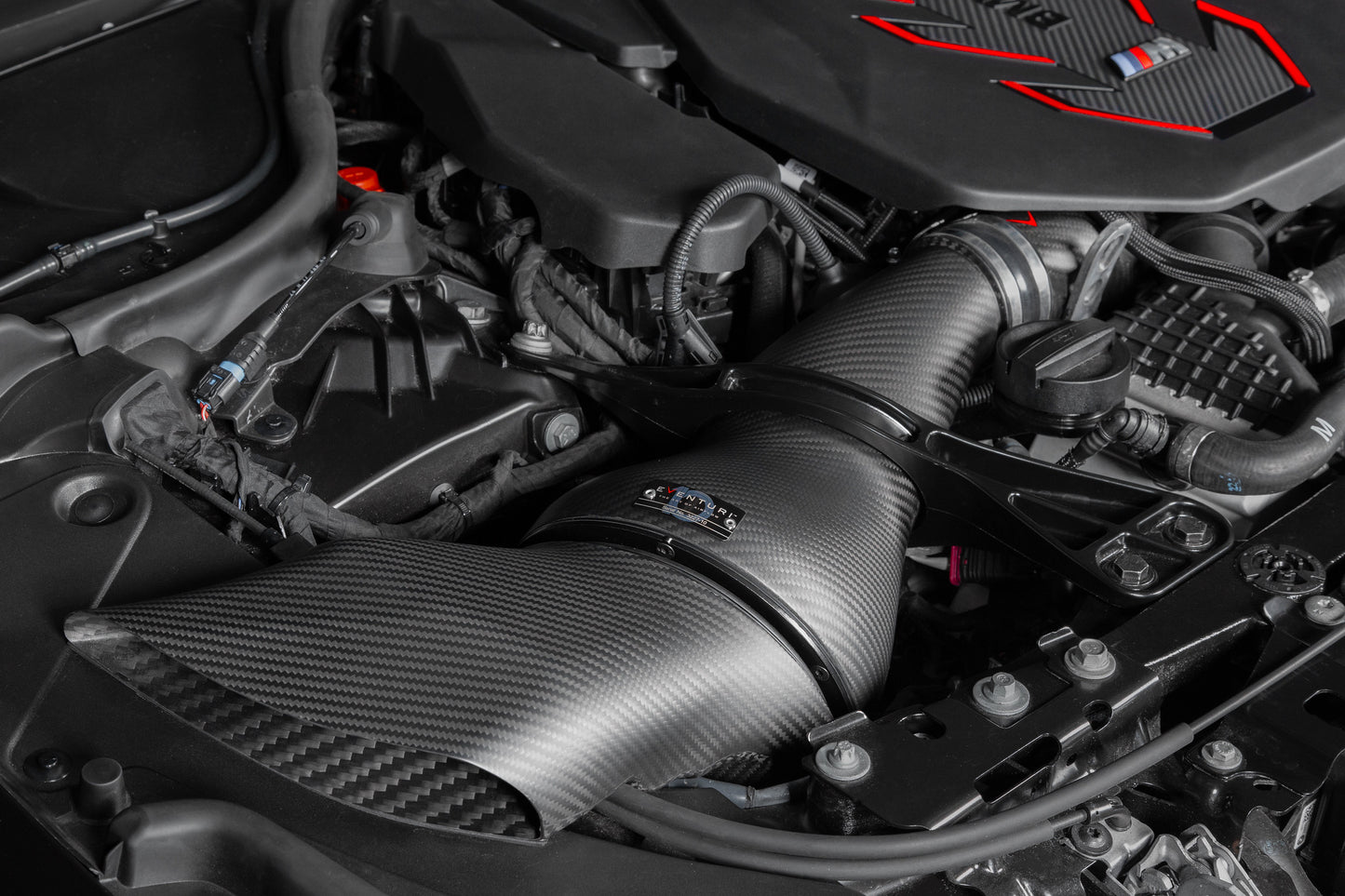 BMW G9X M5 - Carbon Intake