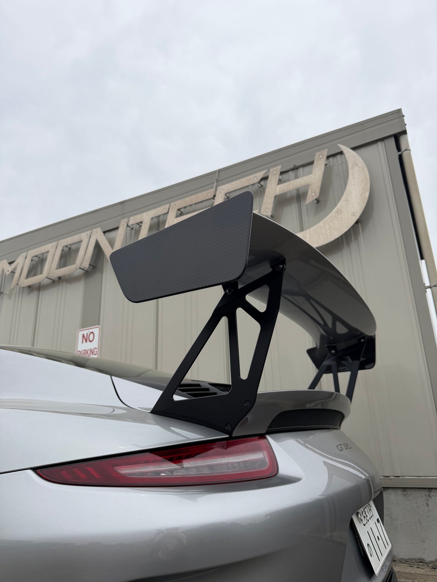 High Mount Wing stay / 991.1,991.2 GT3/RS