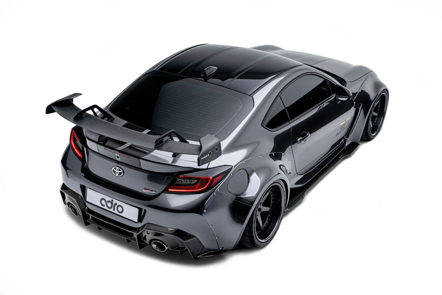 AT-R4 スワンネックウイング / TOYOTA GR86